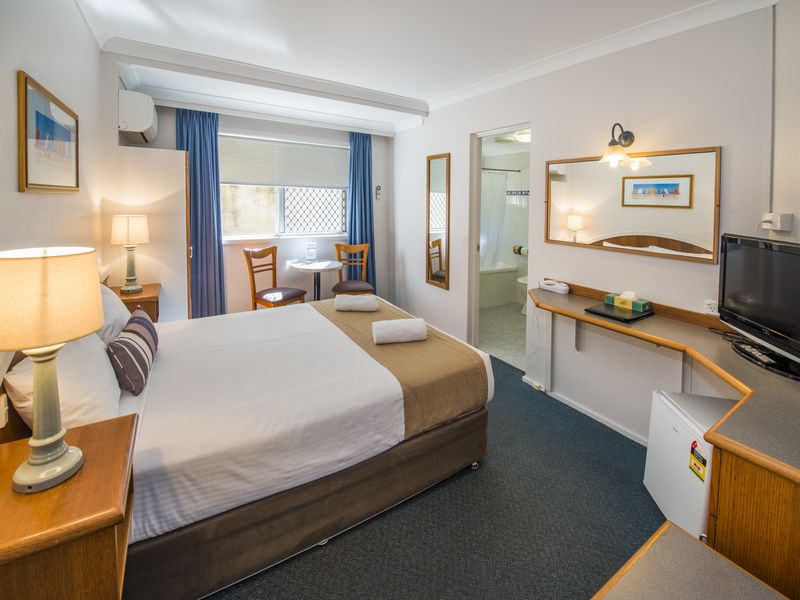 Motaleb Room I Rearranged My Motel Room – Saved by the Gospel
